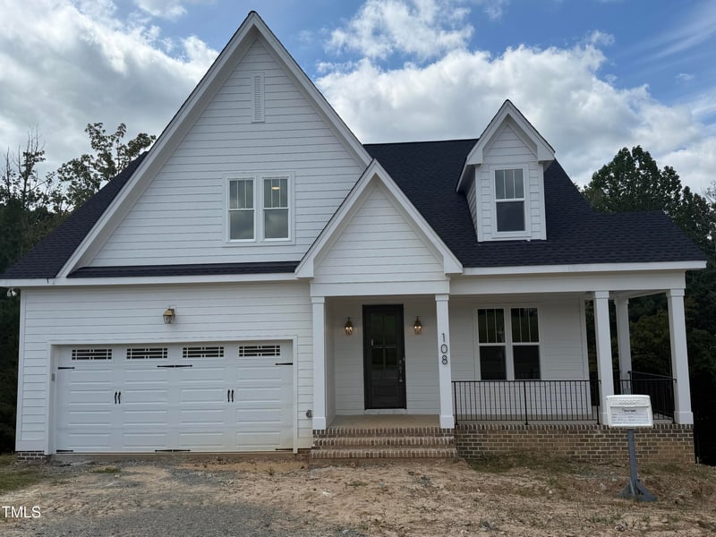 108 Pointe Park Cir, Holly Springs, NC 27540