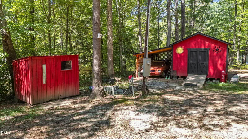 108 Poteau Dr, Louisburg, NC 27549