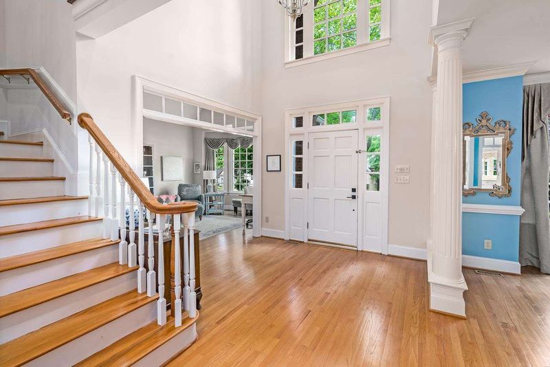 108 Raphael Dr, Cary, NC 27511