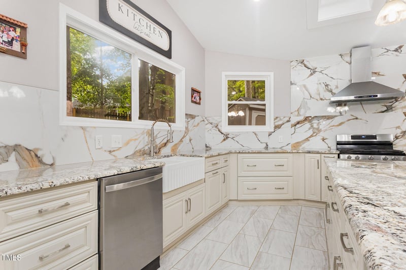 108 Ridgepath Way, Cary, NC 27511