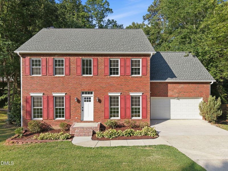 108 Rock Pointe Ln, Cary, NC 27513
