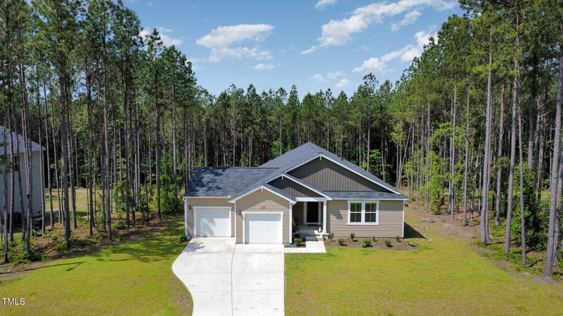 108 Rocking Horse Ln, Sanford, NC 27332