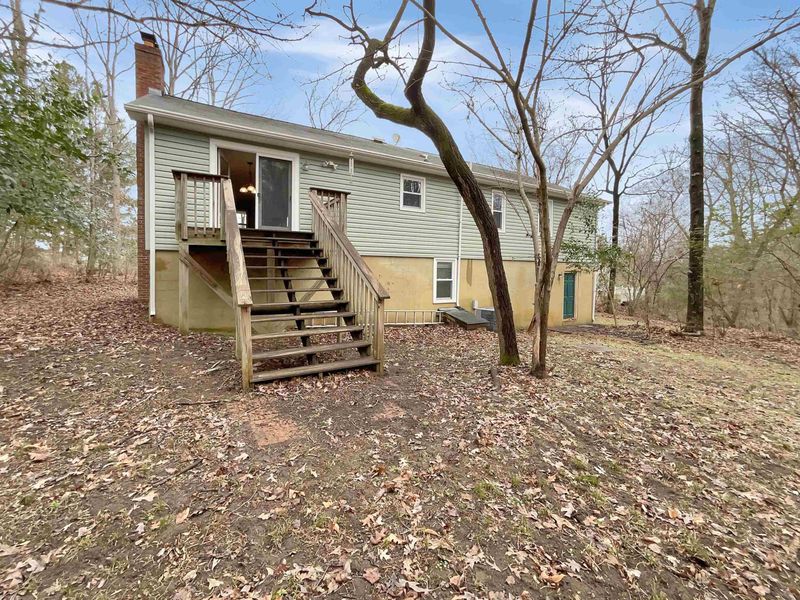 108 Rosalynn Ct, Raleigh, NC 27610
