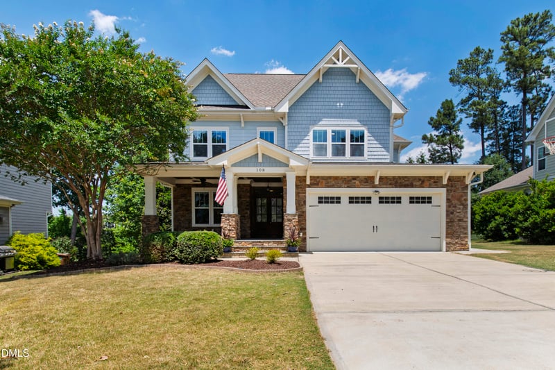 108 Roslin Way, Holly Springs, NC 27540
