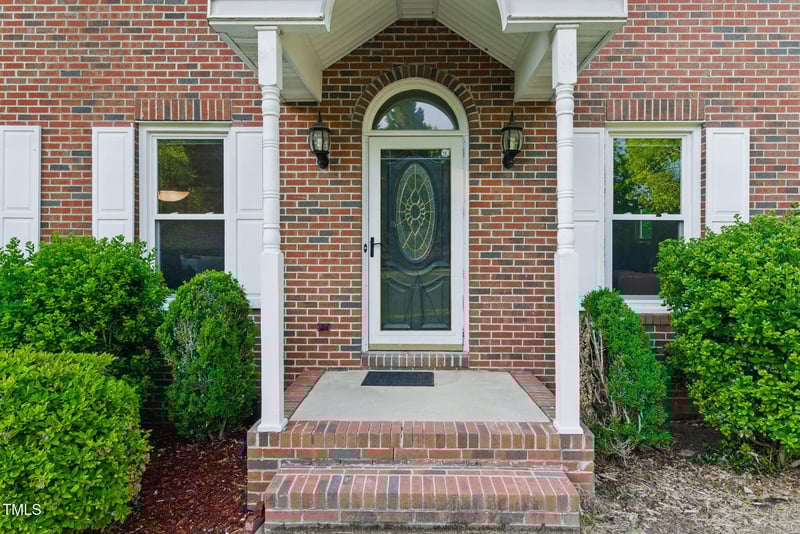 108 Saddle View Ln, Youngsville, NC 27596