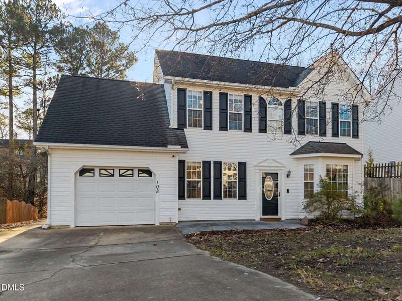 108 Sapphire Ct, Knightdale, NC 27545