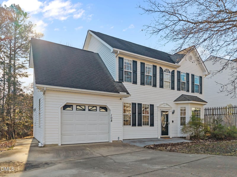 108 Sapphire Ct, Knightdale, NC 27545