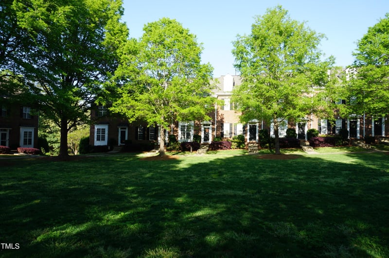 108 W Savannah Ridge Rd, Holly Springs, NC 27540