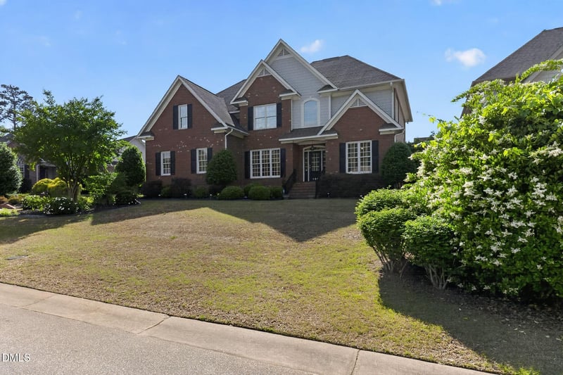 108 Shadow Oak Ln, Fayetteville, NC 28303
