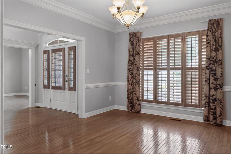 108 Shadow Oak Ln, Fayetteville, NC 28303