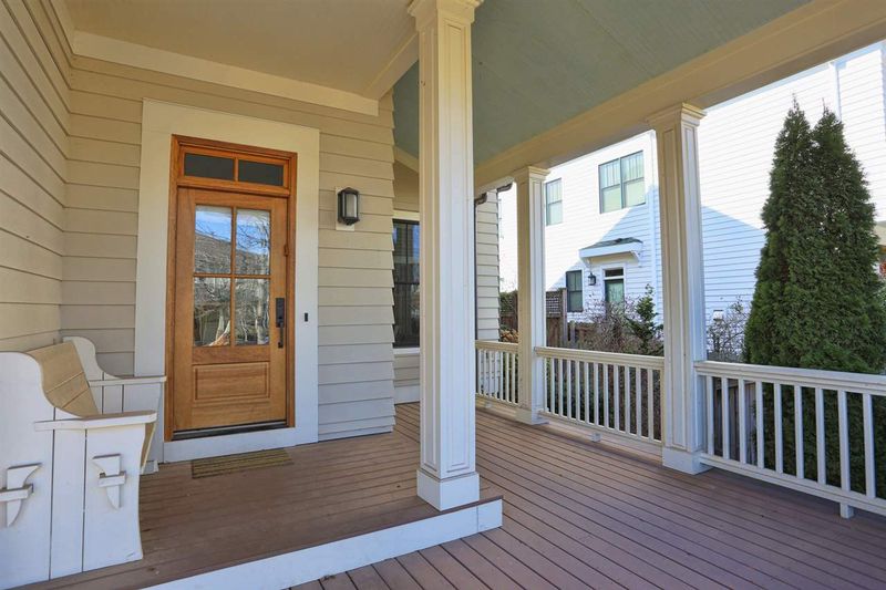 108 Sharp St, Chapel Hill, NC 27516