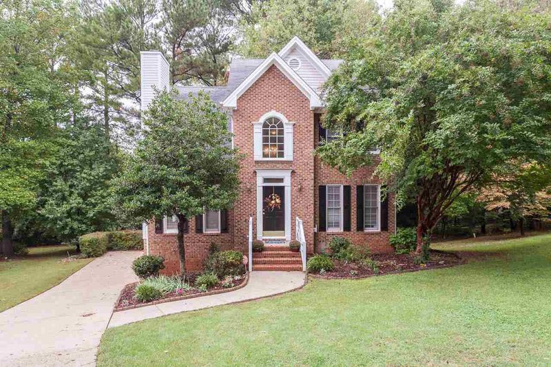 108 Silverbrook Dr, Cary, NC 27513