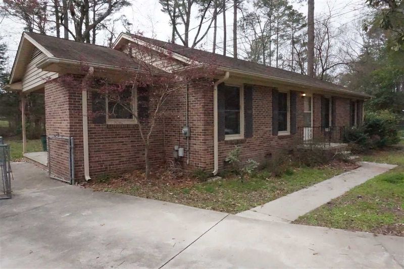 108 Spears Ln, Durham, NC 27713