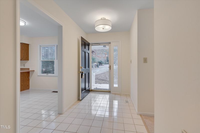 108 Spencer Ct, Chapel Hill, NC 27514