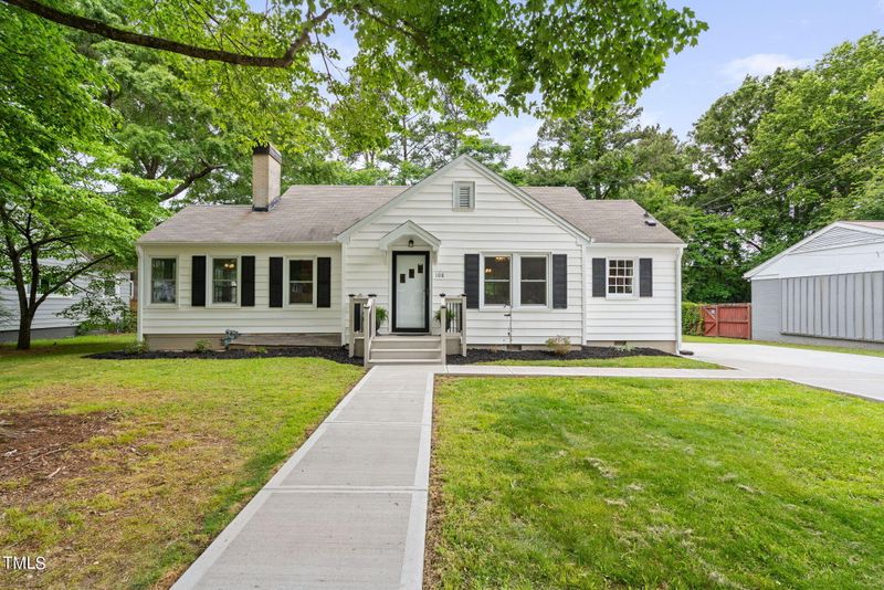 108 St Marys St, Garner, NC 27529