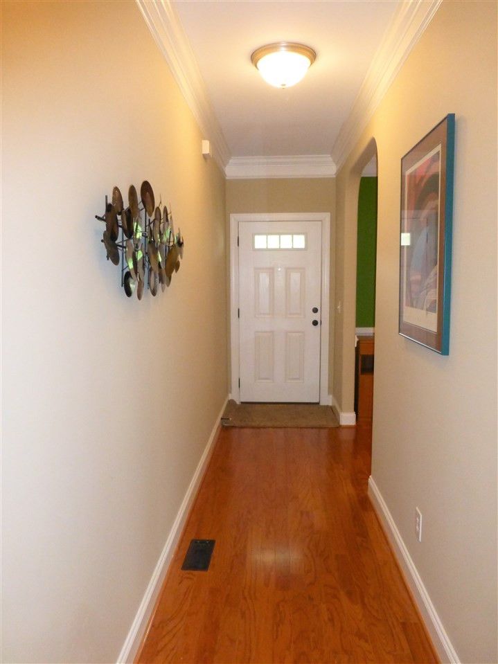 108 Stargazer Ct, Holly Springs, NC 27540