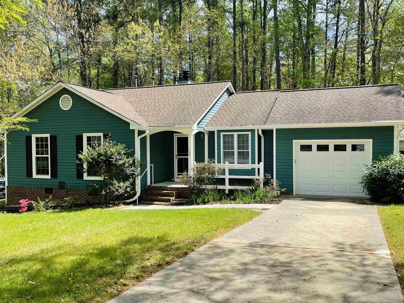 108 Stonecutter Ct, Garner, NC 27529