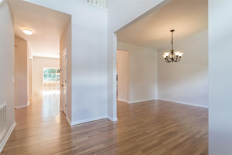 108 Strangford Ln, Durham, NC 27713