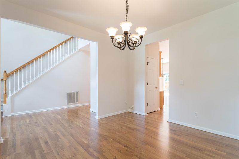 108 Strangford Ln, Durham, NC 27713