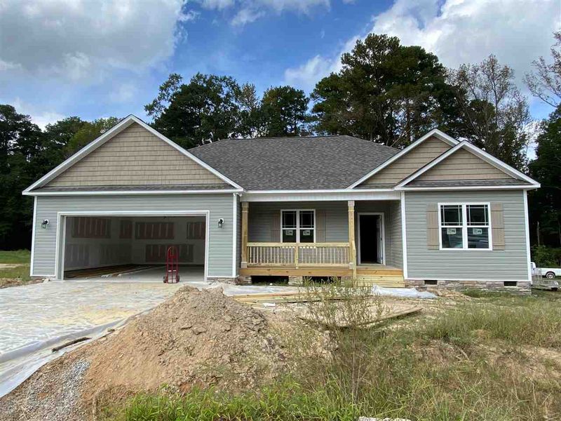 108 Stratocastor Dr, Zebulon, NC 27597