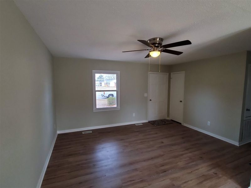 108 Sycamore St, Dunn, NC 28334