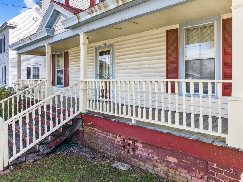 108 E Sycamore St, Zebulon, NC 27597