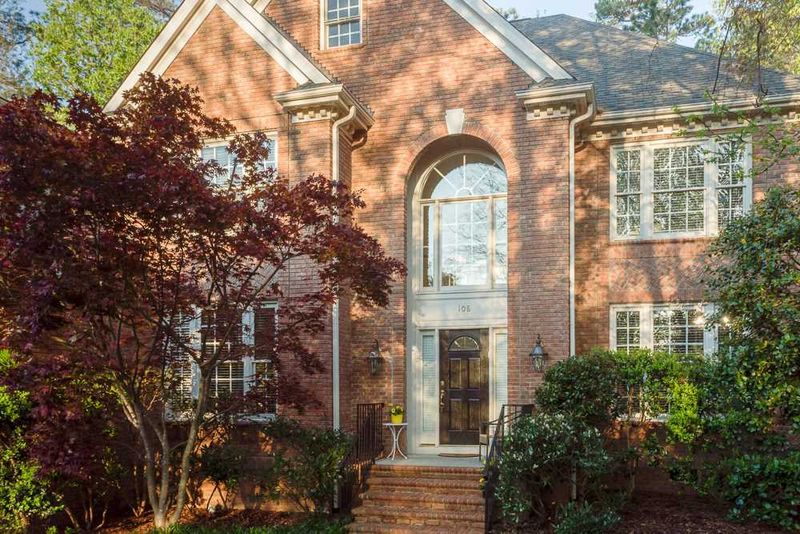 108 Telluride Trl, Chapel Hill, NC 27514