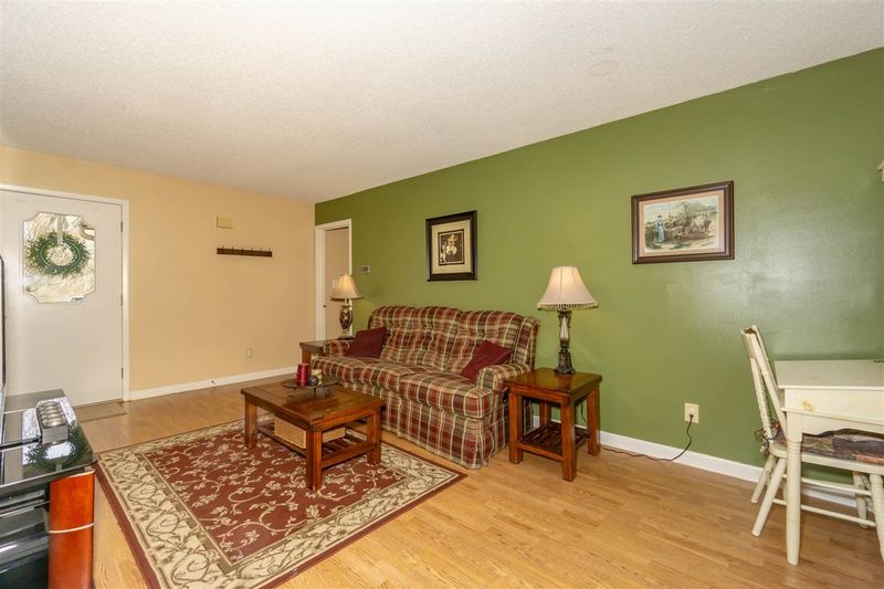 108 Tiara Ct, Garner, NC 27529
