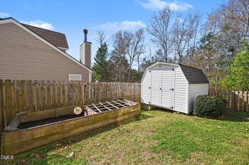 108 Trevor Ridge Dr, Holly Springs, NC 27540