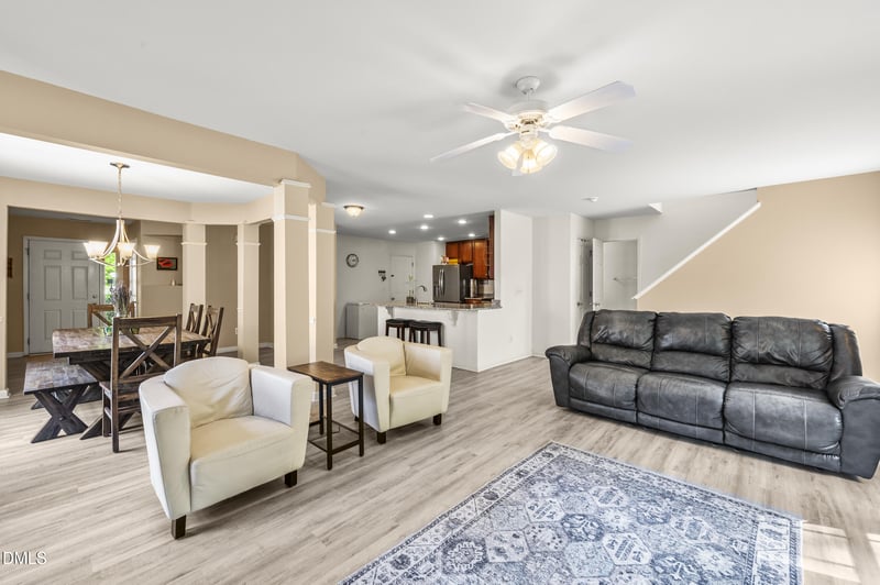 108 Trevor Ridge Dr, Holly Springs, NC 27540