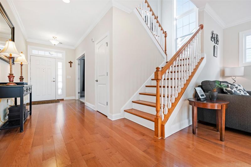 108 Tuckers Pond Dr, Chapel Hill, NC 27516