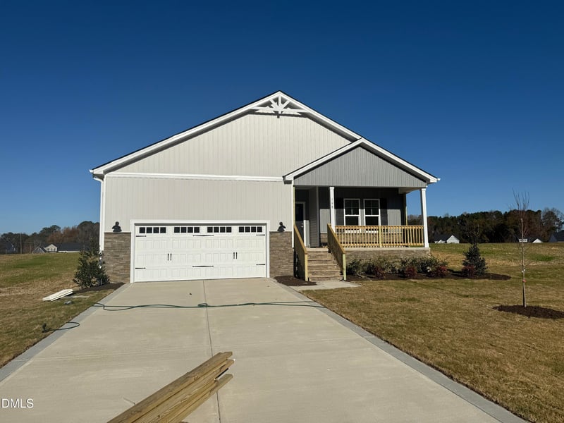 108 Tuskeegee Dr, Smithfield, NC 27577