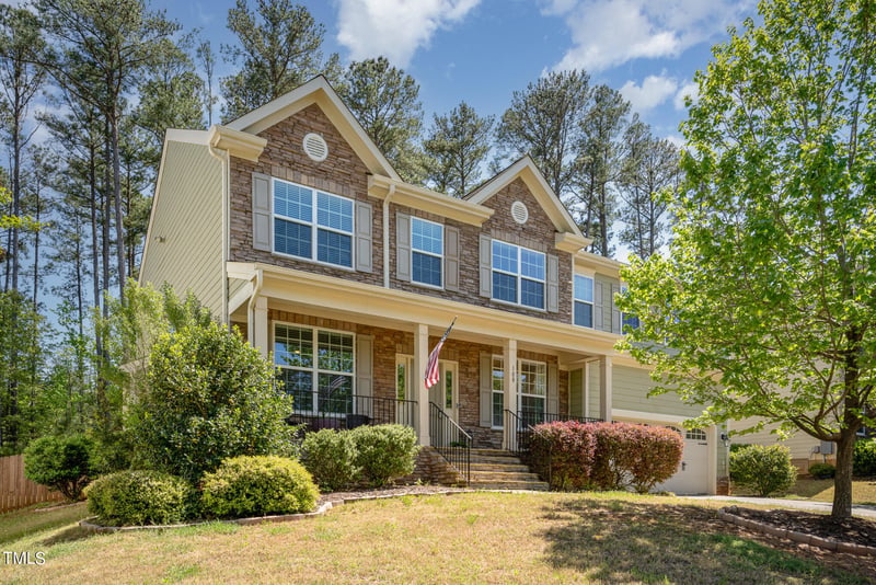 108 Ulverston Dr, Holly Springs, NC 27540