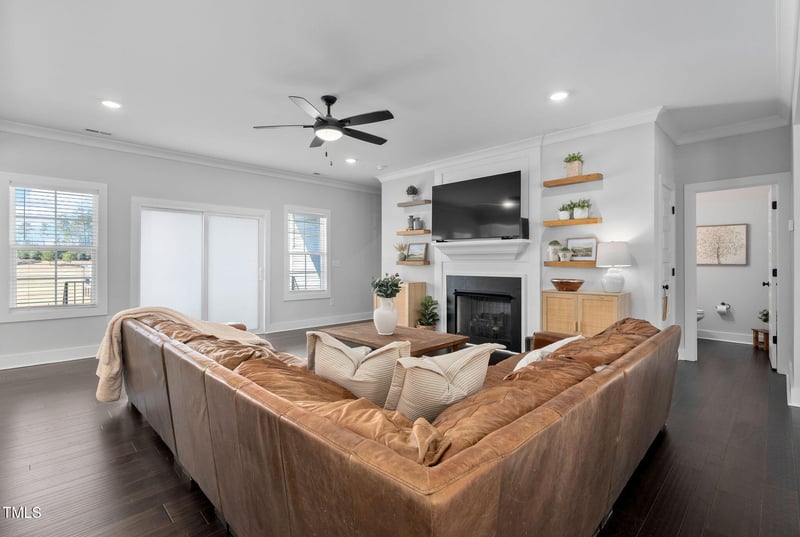 108 Waterfall Dr, Sanford, NC 27330
