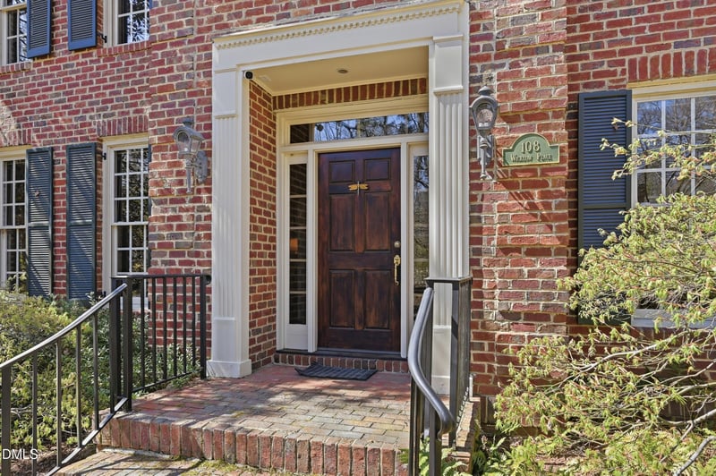 108 Wicklow Pl, Chapel Hill, NC 27517