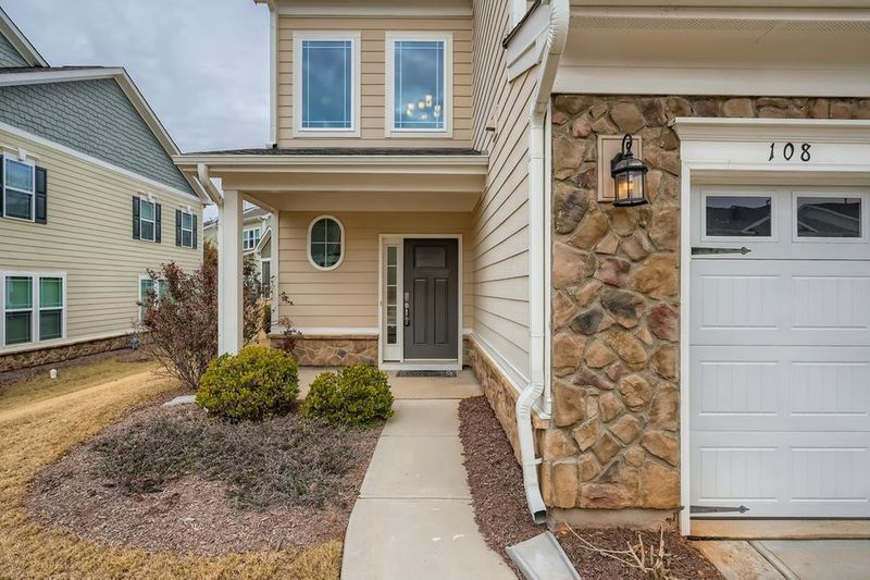 108 Willow View Ln, Apex, NC 27539