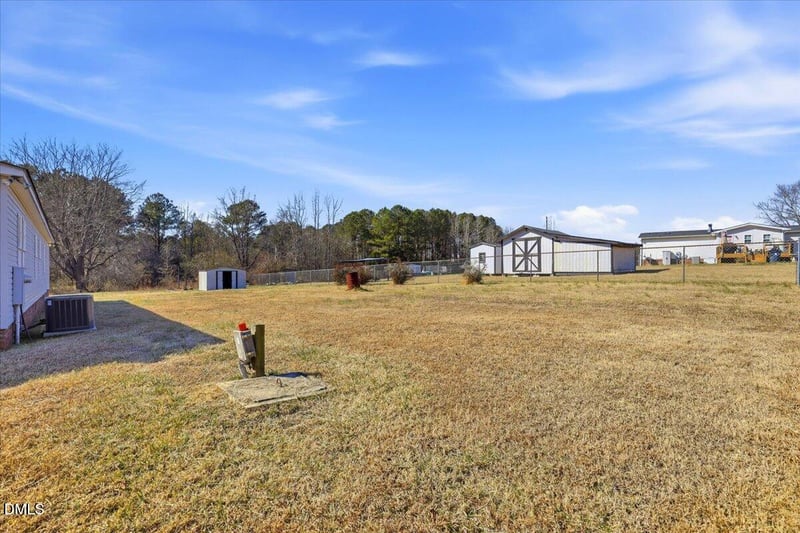 108 Winding Creek Dr, Youngsville, NC 27596