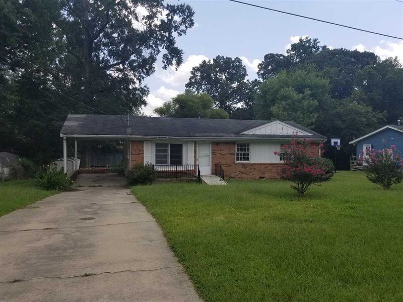 108 Woodgate Dr, Garner, NC 27619