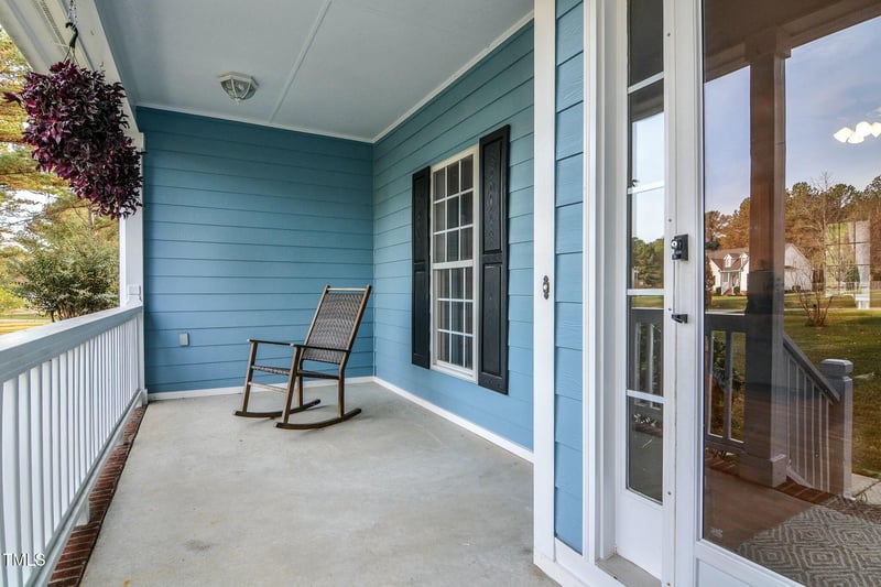 108 Yorkbury Dr, Clayton, NC 27527