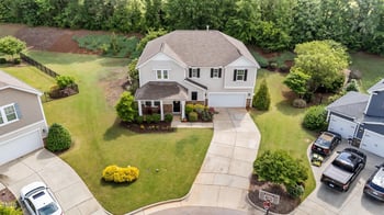 108 Yosemite Ct, Holly Springs, NC 27540