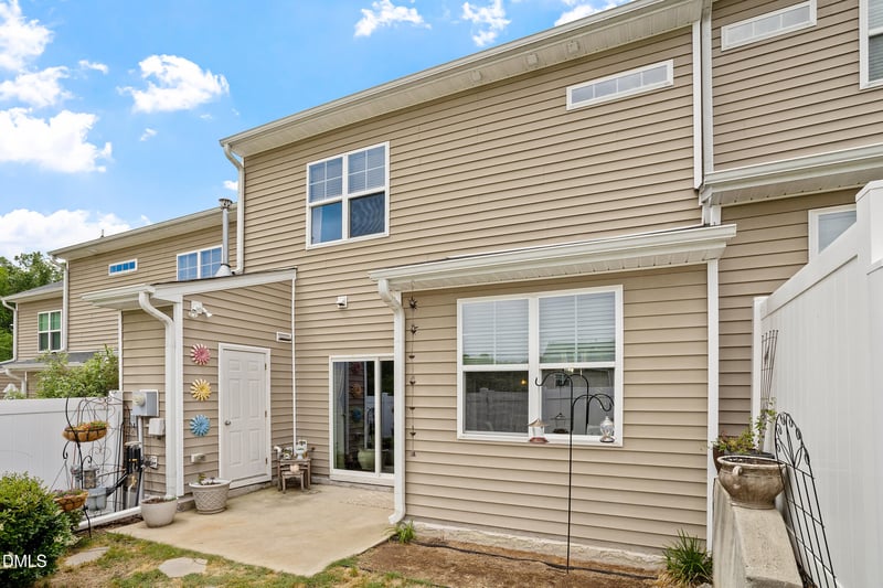 108 Zante Currant Rd, Durham, NC 27703