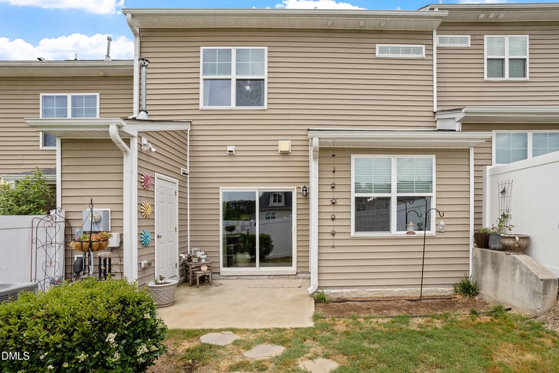 108 Zante Currant Rd, Durham, NC 27703