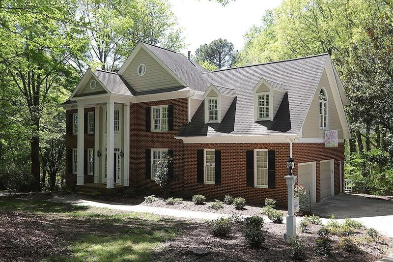 10801 Cahill Rd, Raleigh, NC 27614