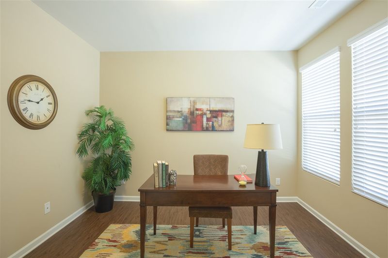 1081 Kenross Dr #142, Burlington, NC 27215