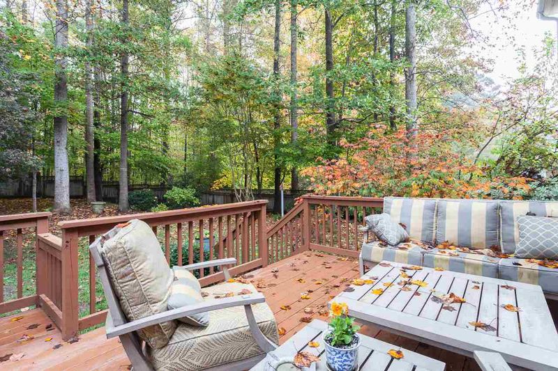 10828 Peppermill Dr, Raleigh, NC 27614