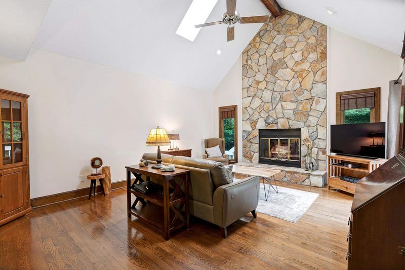 10829 Bexhill Dr, Cary, NC 27518