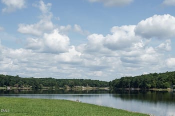 1083 Woodridge Trl, Sanford, NC 27332