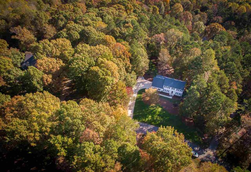 10832 Cahill Rd, Raleigh, NC 27614