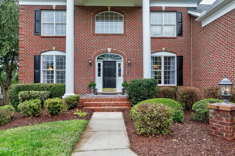 10837 Round Brook Cir, Raleigh, NC 27617