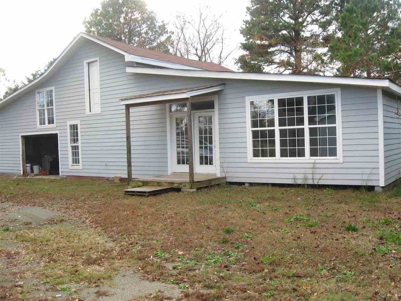 1084 Braswell Rd, Smithfield, NC 27577